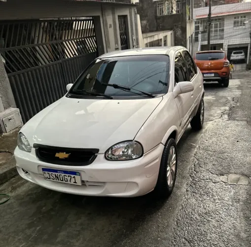 Chevrolet Classic Life/ls 1.0 VHC Flexp. 4P 2010