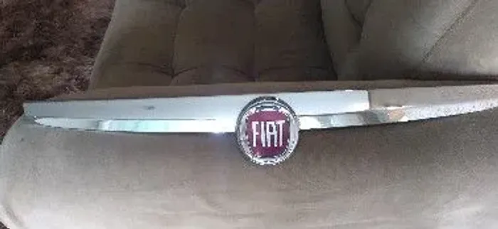 Grade frente fiat punto e palio 