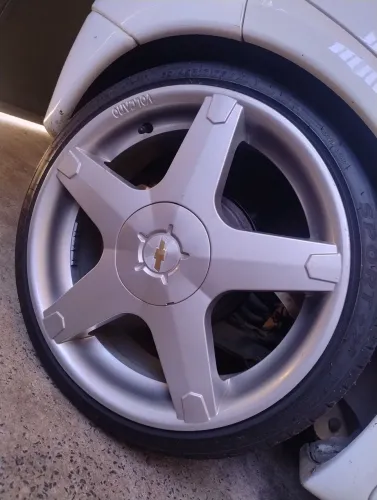 Rodas aro 17 axxis ( tala 6 )