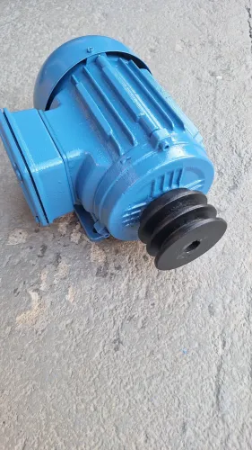 Motor elétrico trifásico 1.5 cv. Rotação: 3450 alta Rotação.