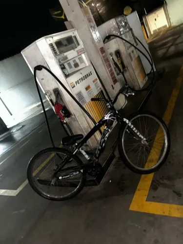 Bike gta rebel aro 26 semi nova.