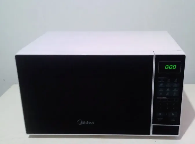 Microondas Midea 20L / 220v (Entrega)