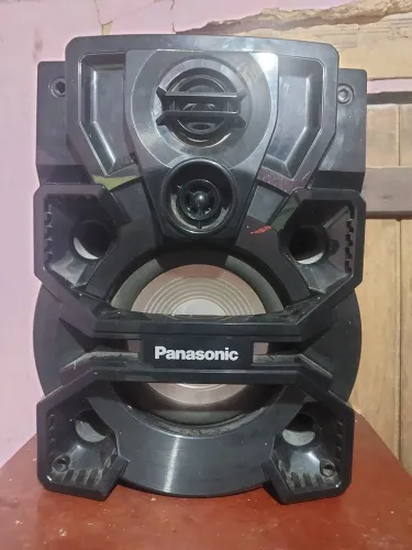 Vende se um som Panasonic 