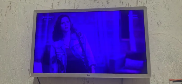 Tv 32 700$