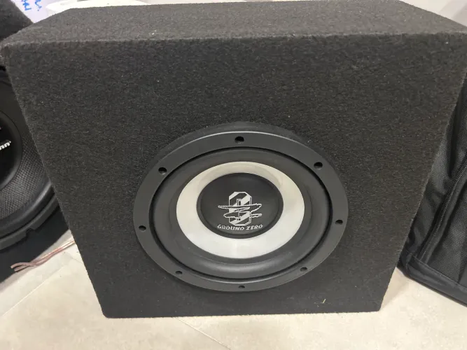 Subwoofer 8" Ground Zero Iridium GZIW 200X com Caixa de MDF