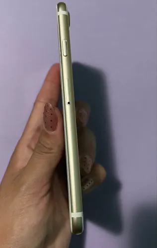 Vendo Iphone 7 128 GB. Unica dona, em excelente estado.