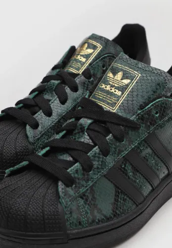 Tênis Adidas Superstar