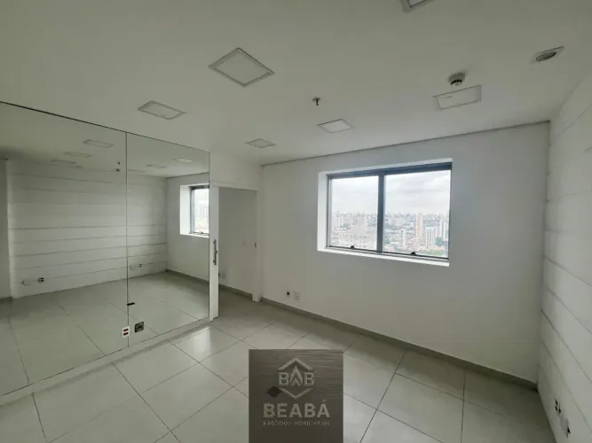 Sala Comercial para Locação no Tatuapé - São Paulo-SP: 2 Salas, 2 Vagas de Garagem, 39m² d