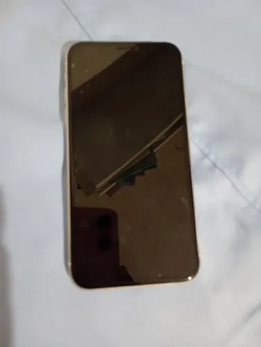 iPhone 11,126GB