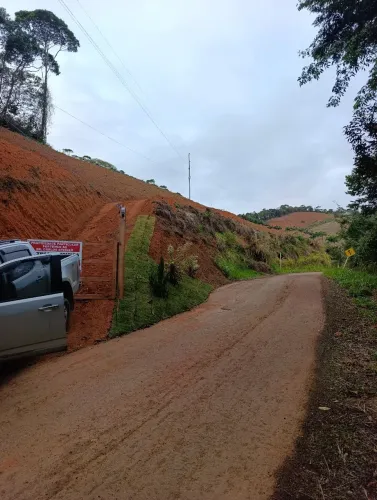 Vend terreno 3.000m²em holandinha 90mil