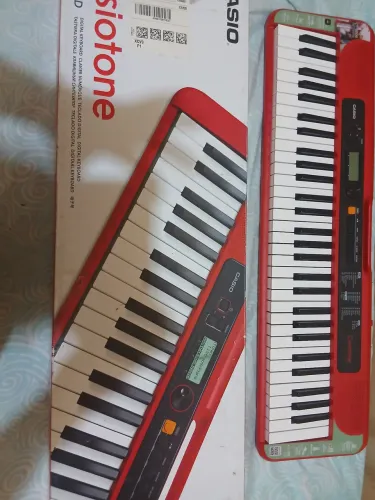 Teclado Casiotone CT-S200