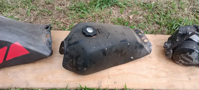 Tanque YAMAHA DT 180