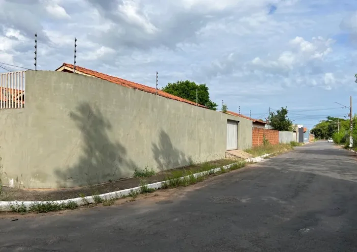 Alugo casa - Noesi Curvo