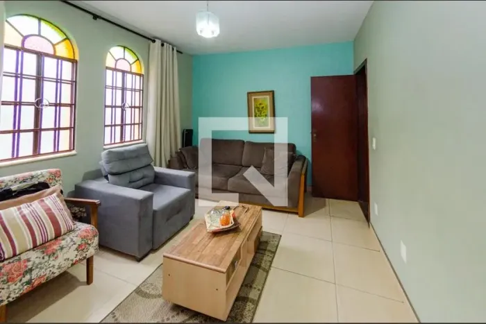 Casa à Venda - Jardim América, 4 Quartos, 220 m2