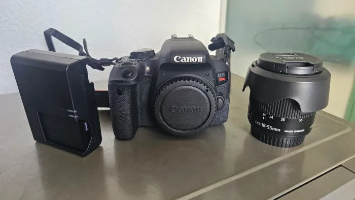 Canon T7i