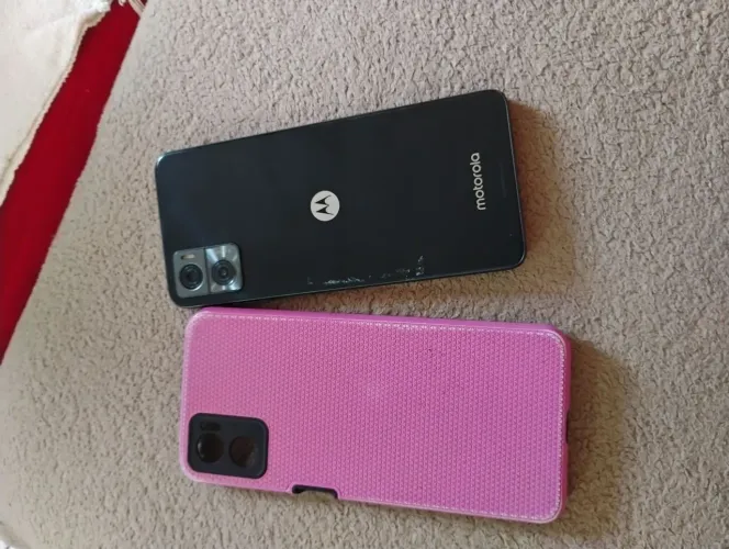 Celular Motorola e22