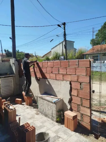 Pedreiro disponível para novos orçamentos