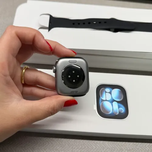 Apple watch 11 42mm - Space Gray