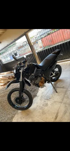 Vendo XT600 no ponto de transferir