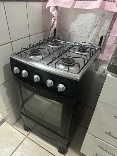 FOGÃO 4 BOCAS