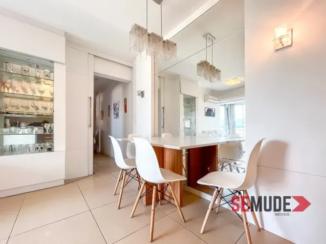 Imóvel para venda possui 63 m² com 2 quartos em Trindade - Florianópolis - SC