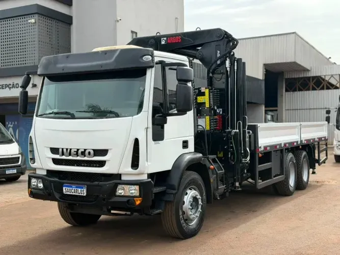 IVECO TECTOR 260E28 6x4 + MUNCK ARGOS AGI 45 2026 NOVO | 150 MIL KM