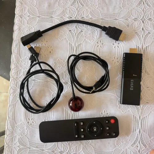 ? TV Stick M3 + Controle Remoto + Acessórios