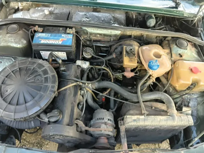 Volkswagen Gol Geração I CL 1.8 8V Gasolina Mec. 2P 1990