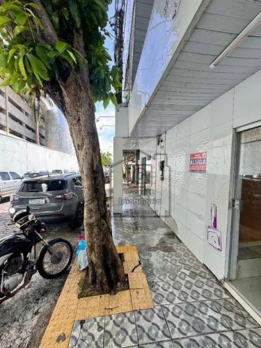 Sala comercial para alugar em Tirol com 14 m², lavabo e possibilidade de integração - Nata