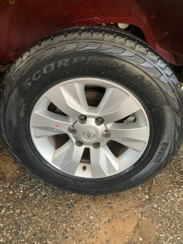 Rodas 17 Hilux zeras