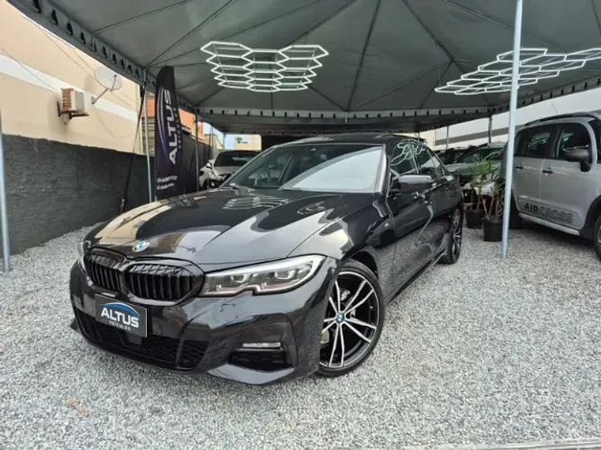 BMW 320I A 2.0 TB M Sport Activeflex 16V 4P 2022