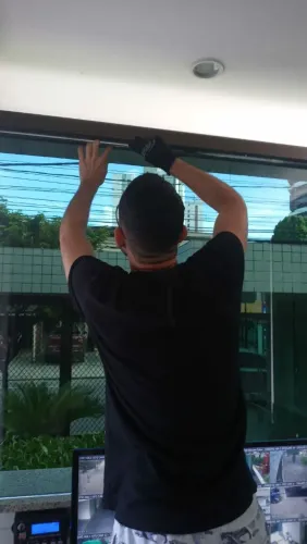 Fumê empresarial e residencial