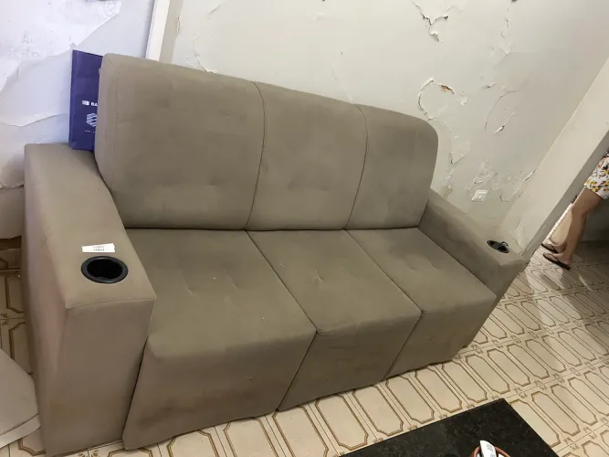 Sofá retrátil 3 lugares