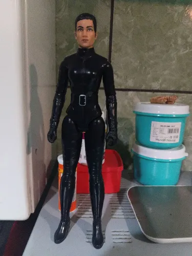 Boneco mulher gato 30cm