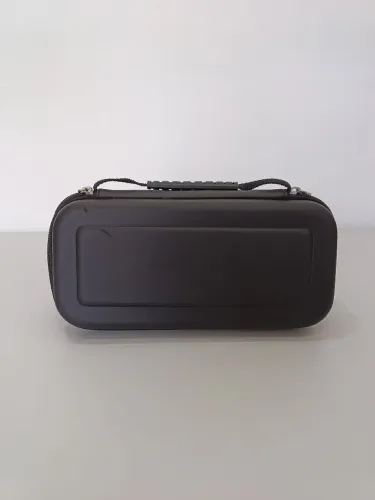 Vendo Case Preta Switch V1,V2 e OLED Semi novo