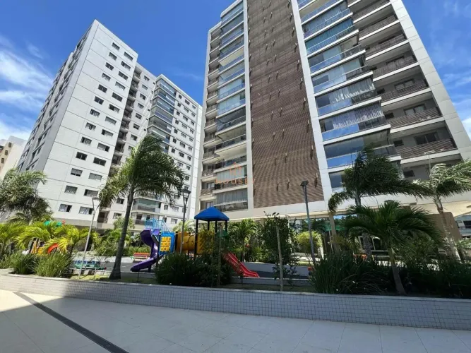 Apartamento 3 suítes no Solar Mata da Praia em Vitória