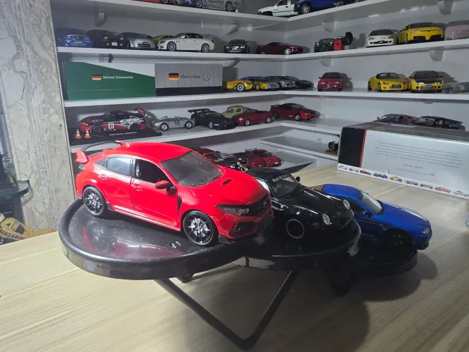 Miniatura 1.24 Honda civic Type R abre tudo