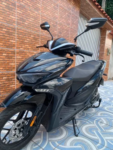 Scooter WIND Preta - Linda e Bem Conservada
