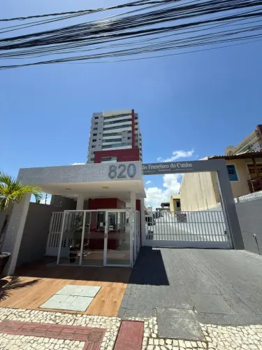 Apartamento à venda no JOÃO FRANCISCO DA CUNHA, FAROLÂNDIA, Aracaju, SE