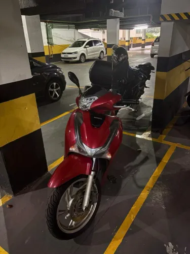 Honda SH 150i 2018 - Impecável -  Revisões na Honda