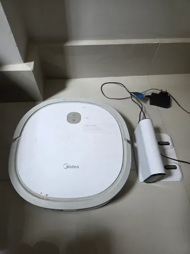 Robô aspirador de pó Midea