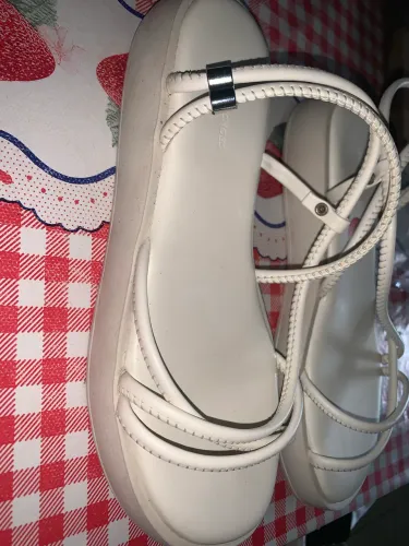 Vendo Sandalia/Papete Branca
