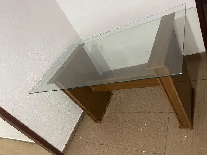Mesa de vidro 4 lugares
