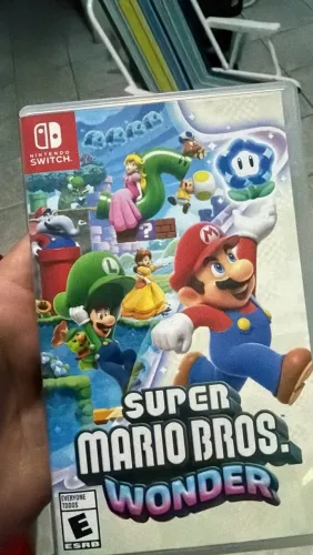 Super Mario Bros. Wonder Nintendo Switch Mídia Física