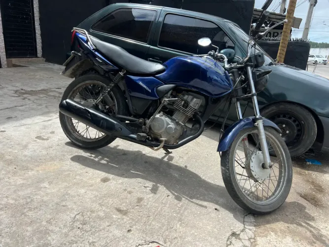 Vendo cg titan 125 ano 2003