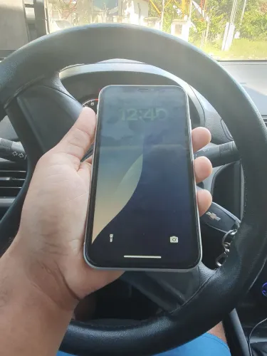 Vendo iphone xr 128 gigas original