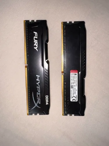 Memória RAM DDR4 x2 de 8