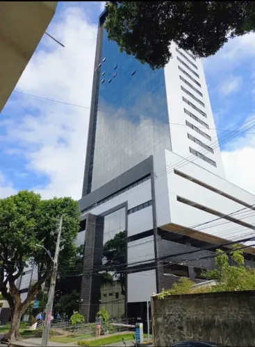 Aluguel de sala comercial no empresarial Camilo Brito.