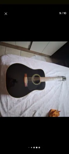 Violão Fender de 12 cordas