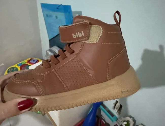 Botinha bibi infantil marrom